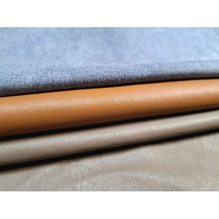 Lot de 3 peaux de cuir stretch - diverses couleurs - Cuir en Stock