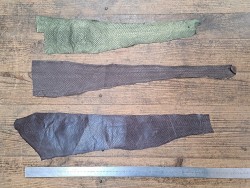 3 peaux uniques - Saumon - E - Cuir en Stock