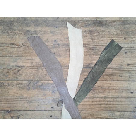 3 peaux uniques - Saumon - G - Cuir en Stock