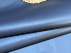 Croûte de cuir de veau pigmentée – BLEU NAVY - Cuir en Stock