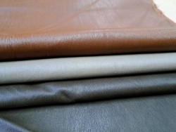 Lot de 3 peaux de cuir stretch - vêtement - divers - cuirenstock