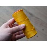 Fil poissé jaune polyester tressé 150m 1mm Cuir en Stock