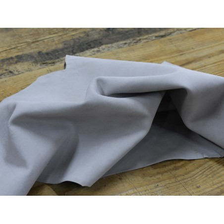 Peau de cuir de chèvre velours gris clair- Cuir en Stock