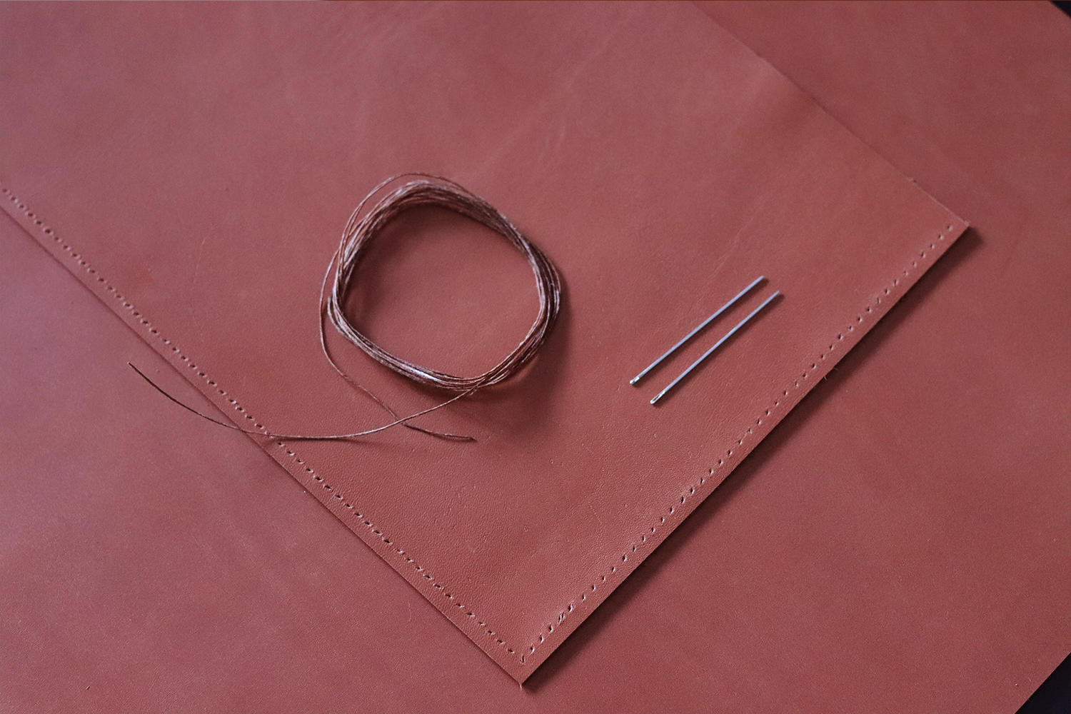 fil poissé et aiguilles bout rond couture point sellier Tuto DIY cuirenstock