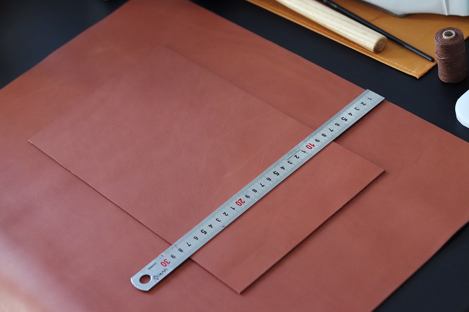 tuto sac en cuir avec poche avant cuirenstock