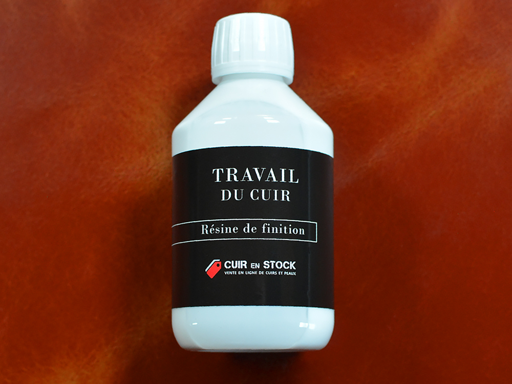 Résine de finition brillante - Tranche du cuir - Cuir en Stock